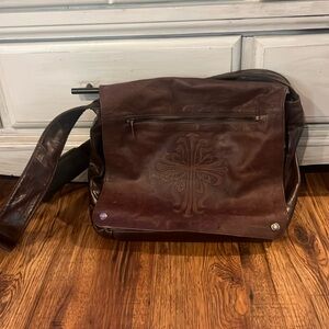 Wilson’s Leather Cross Messenger Bag